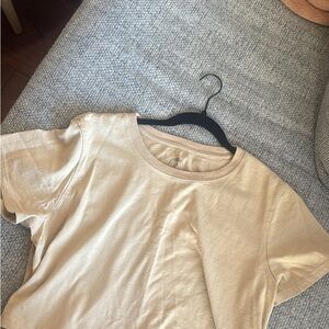 UO Box Crop Tshirt
